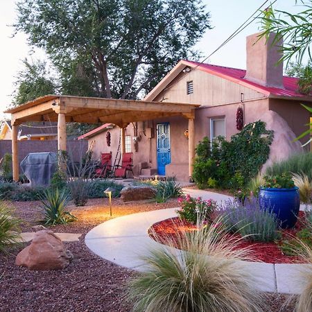 فيلا Casa La Huerta ألباكركي المظهر الخارجي الصورة